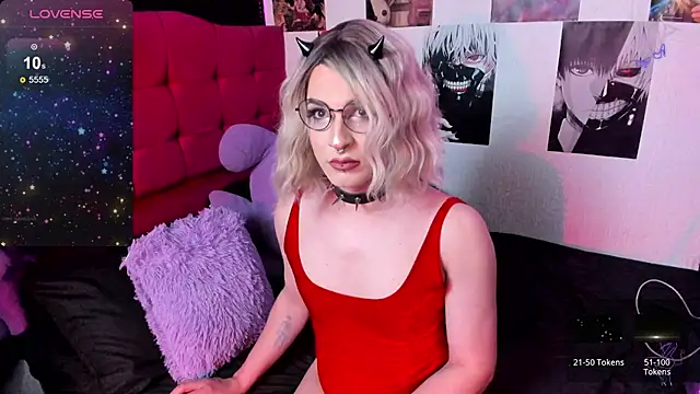 Violetx moon online show from November 3, 2025, 1:44 am