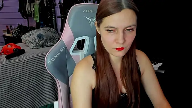 Snapshot of Stroynyash chatting on December 5, 2025, 6:17 pm Stroynyash online show from December 5, 2025, 6:17 pm