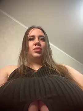 GabiBoobs online show from February 16, 2026, 6:28 pm