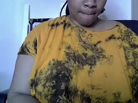 Snapshot of Brown_sexy chatting on December 13, 2025, 8:04 pm Brown sexy online show from December 13, 2025, 8:04 pm