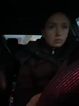 StasyWood online show from October 31, 2025, 1:02 am