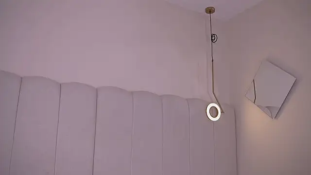 Snapshot of Abby-me chatting on November 28, 2025, 1:00 pm Abby-me online show from November 28, 2025, 1:00 pm