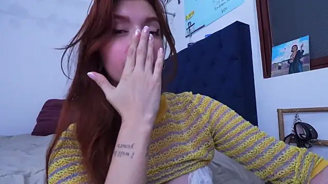 AliciaBasch online show from December 21, 2025, 4:58 am