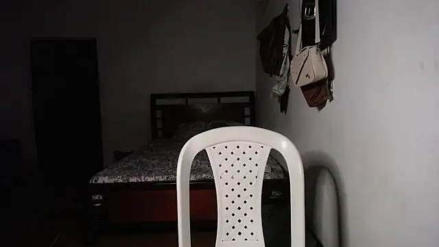 Snapshot of foxysweet09 chatting on December 22, 2024, 8:05 am foxysweet09 online show from December 22, 2024, 8:05 am