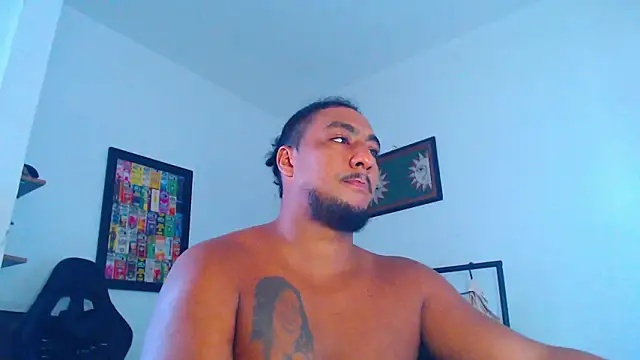 Snapshot of yosoy_enzo2020 chatting on February 13, 2026, 12:49 pm yosoy enzo2020 online show from February 13, 2026, 12:49 pm