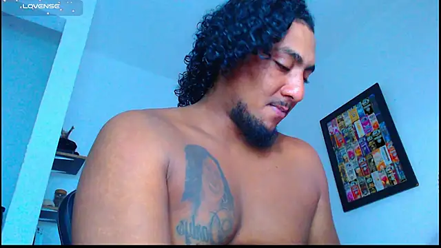 Snapshot of yosoy_enzo2020 chatting on December 19, 2025, 1:09 am yosoy enzo2020 online show from December 19, 2025, 1:09 am