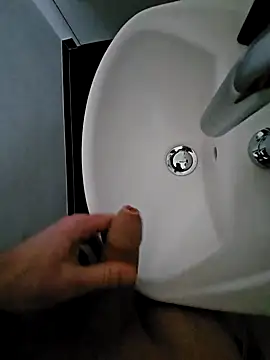 Snapshot of thesmiledoc chatting on December 29, 2024, 12:12 pm thesmiledoc online show from December 29, 2024, 12:12 pm