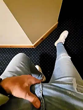 Snapshot of thesmiledoc chatting on October 4, 2025, 5:14 pm thesmiledoc online show from October 4, 2025, 5:14 pm