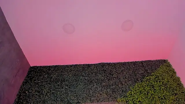 Snapshot of sarah-bonneth chatting on February 28, 2026, 11:43 am sarah-bonneth online show from February 28, 2026, 11:43 am