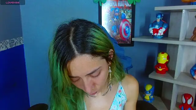 Erika Stevens online show from November 27, 2025, 12:00 am