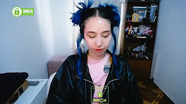 dakota senju online show from January 22, 2025, 2:03 pm