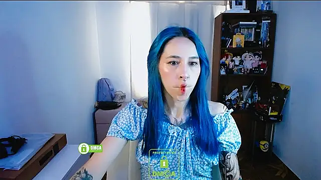 dakota senju online show from December 10, 2024, 2:39 pm