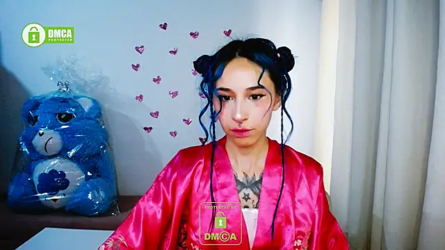 dakota senju online show from February 19, 2025, 9:25 pm