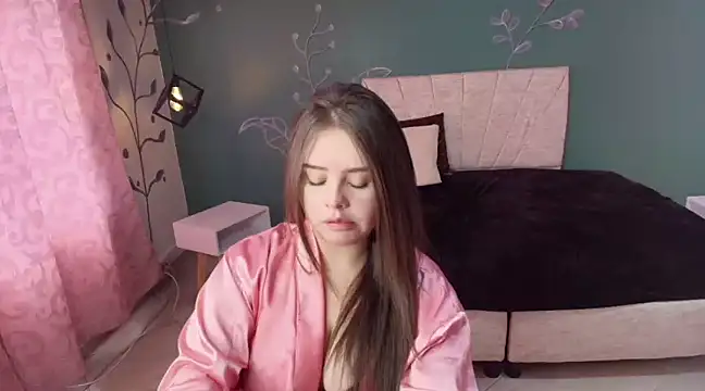 MariamCute  online show from February 20, 2025, 10:37 pm