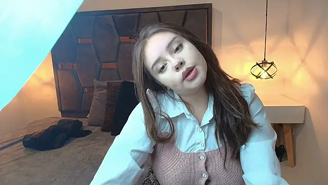 MariamCute  online show from March 18, 2026, 8:21 pm