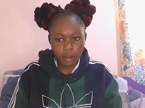 tanishacute online show from March 16, 2025, 9:38 am