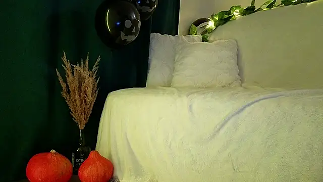 Snapshot of kristina_amurova chatting on October 31, 2025, 5:53 pm kristina amurova online show from October 31, 2025, 5:53 pm