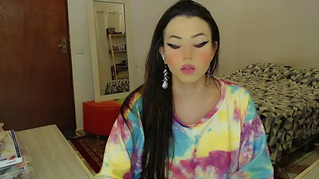 Snapshot of Sophie_Fantasys chatting on June 4, 2026, 8:19 am Sophie Fantasys online show from June 4, 2026, 8:19 am