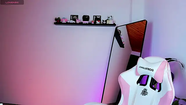 Snapshot of kali_ka_ chatting on April 8, 2026, 9:05 pm kali ka online show from April 8, 2026, 9:05 pm