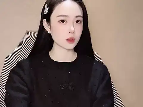 Snapshot of MM_007700 chatting on December 9, 2024, 12:45 am MM 007700 online show from December 9, 2024, 12:45 am