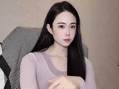 Snapshot of MM_007700 chatting on October 29, 2025, 7:29 am MM 007700 online show from October 29, 2025, 7:29 am