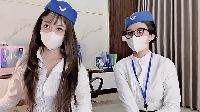 Snapshot of Mono-Stewardesss chatting on November 10, 2025, 4:23 pm Mono-Stewardesss online show from November 10, 2025, 4:23 pm