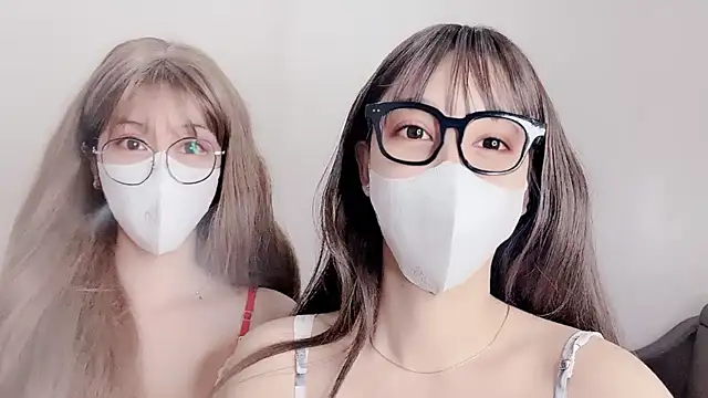 Snapshot of Mono-Stewardesss chatting on December 7, 2024, 1:35 pm Mono-Stewardesss online show from December 7, 2024, 1:35 pm