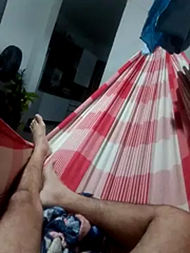 Snapshot of ribeirosanto1 chatting on December 17, 2025, 11:37 am ribeirosanto1 online show from December 17, 2025, 11:37 am