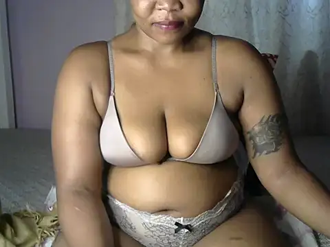 nuts african online show from October 11, 2025, 12:17 pm