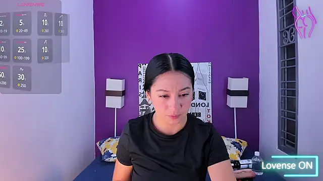 Snapshot of Lila_Pinky chatting on November 30, 2025, 1:12 pm Lila Pinky online show from November 30, 2025, 1:12 pm