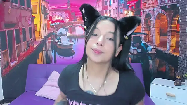 Small naughty  online show from November 20, 2025, 1:34 pm