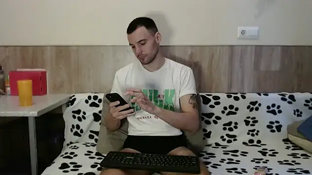 Snapshot of 28nick28 chatting on January 21, 2025, 11:56 am 28nick28 online show from January 21, 2025, 11:56 am