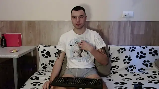 Snapshot of 28nick28 chatting on January 17, 2025, 11:27 am 28nick28 online show from January 17, 2025, 11:27 am