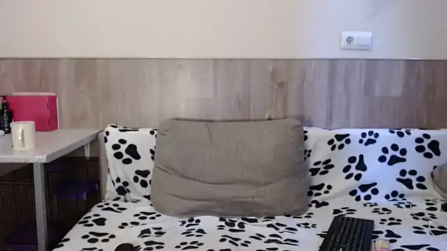 Snapshot of 28nick28 chatting on January 17, 2025, 8:24 am 28nick28 online show from January 17, 2025, 8:24 am