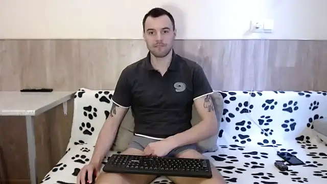 Snapshot of 28nick28 chatting on February 6, 2025, 10:47 am 28nick28 online show from February 6, 2025, 10:47 am