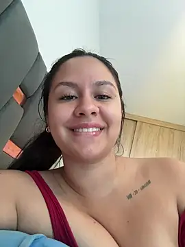 KattyPortman online show from January 18, 2026, 7:06 pm