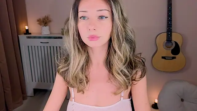 Snapshot of Lenamuti25 chatting on March 19, 2026, 7:08 am Lenamuti25 online show from March 19, 2026, 7:08 am