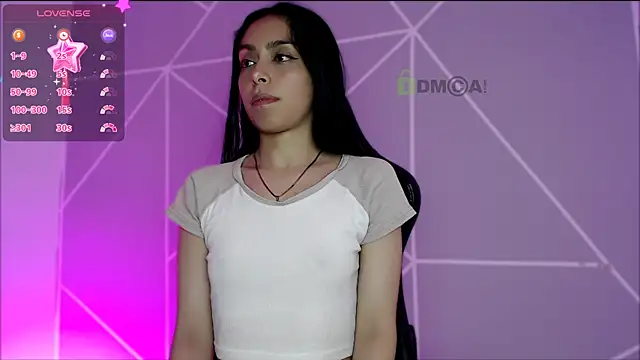 Snapshot of lilylouisee chatting on September 16, 2025, 9:43 am lilylouisee online show from September 16, 2025, 9:43 am