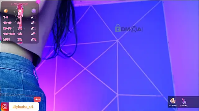 Snapshot of lilylouisee chatting on November 7, 2025, 3:00 am lilylouisee online show from November 7, 2025, 3:00 am