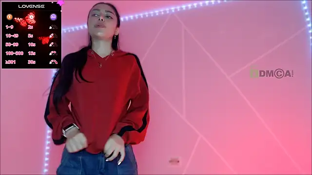 Snapshot of lilylouisee chatting on March 16, 2025, 2:11 pm lilylouisee online show from March 16, 2025, 2:11 pm