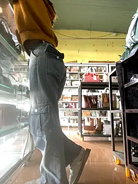 Rosa 998 online show from December 4, 2025, 1:04 am