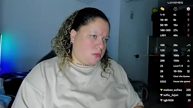 Snapshot of mariana_maze chatting on March 5, 2025, 3:51 am mariana maze online show from March 5, 2025, 3:51 am