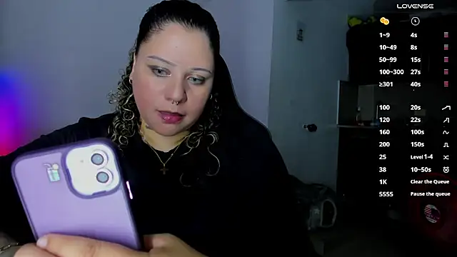 Snapshot of mariana_maze chatting on March 1, 2025, 8:32 pm mariana maze online show from March 1, 2025, 8:32 pm