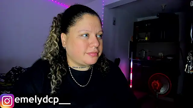 Snapshot of mariana_maze chatting on October 5, 2025, 7:21 am mariana maze online show from October 5, 2025, 7:21 am