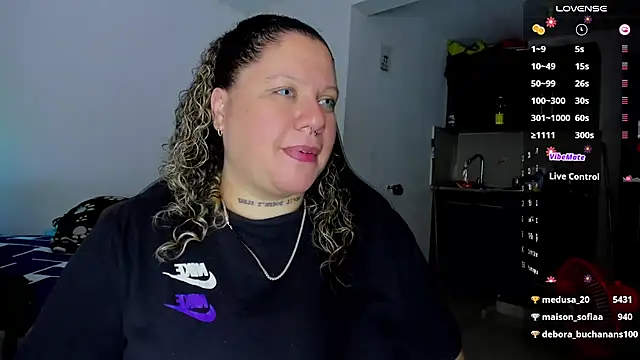 Snapshot of mariana_maze chatting on March 20, 2025, 12:22 pm mariana maze online show from March 20, 2025, 12:22 pm