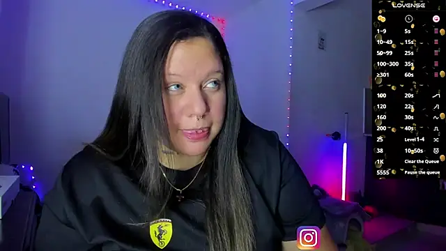 Snapshot of mariana_maze chatting on February 3, 2026, 6:22 am mariana maze online show from February 3, 2026, 6:22 am