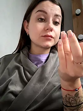 Snapshot of ellie_ssexy chatting on October 23, 2025, 4:22 am ellie ssexy online show from October 23, 2025, 4:22 am