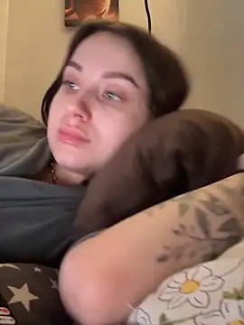 Snapshot of ellie_ssexy chatting on December 18, 2025, 5:23 am ellie ssexy online show from December 18, 2025, 5:23 am