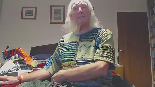 WaverlyKernow online show from February 10, 2026, 1:10 pm