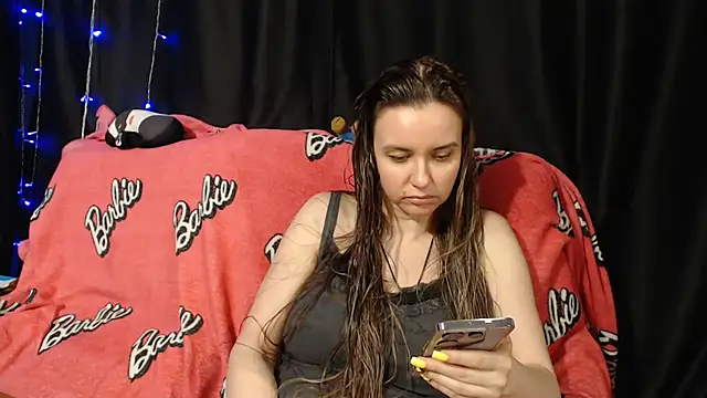 Snapshot of Milana69 chatting on June 22, 2026, 6:16 pm Milana69 online show from June 22, 2026, 6:16 pm